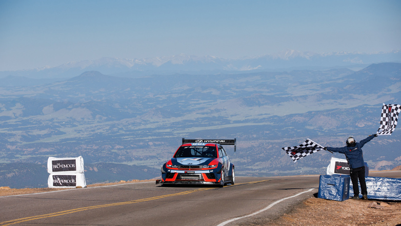 IONIQ 5 N: Έκανε νέο ρεκόρ στο Pikes Peak International Hill Climb
