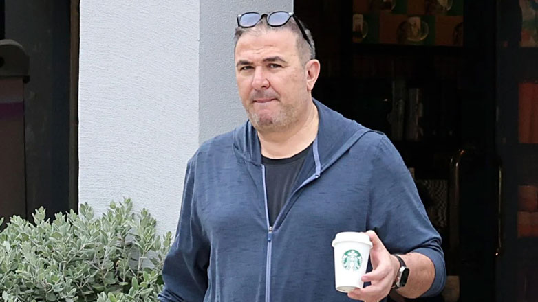 Αντώνης Ρέμος: Έξι εμβάσματα 1,8 εκατ. ευρώ χτύπησαν «κόκκινο»