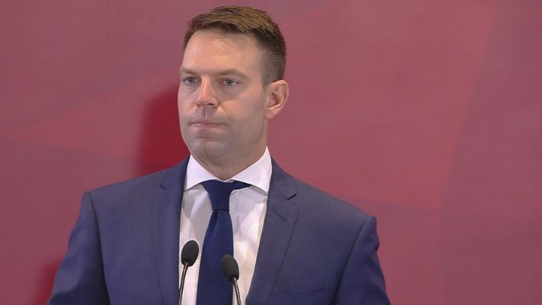 ΣΥΡΙΖΑ: Δύο δημοψηφίσματα τον Οκτώβριο ζητούν οι «87»