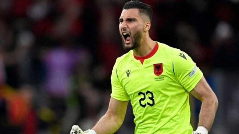 ΑΕΚ: Υπογράφει και ανακοινώνεται ο Στρακόσα