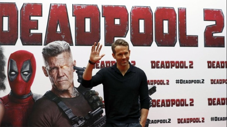 Οι Ράιαν Ρέινολντς και Χιου Τζάκμαν μαζί σε νέα ταινία χωρίς υπερήρωες