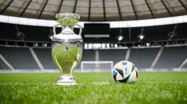 Σούπερ προσφορές* για τους ημιτελικούς του Ευρωπαϊκού από το Pamestoixima.gr