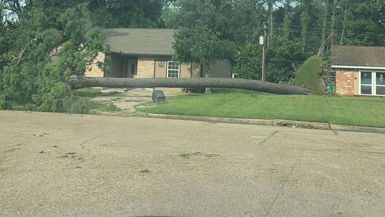 Η τροπική καταιγίδα Μπέριλ σαρώνει το Τέξας- Τουλάχιστον ένας νεκρός
