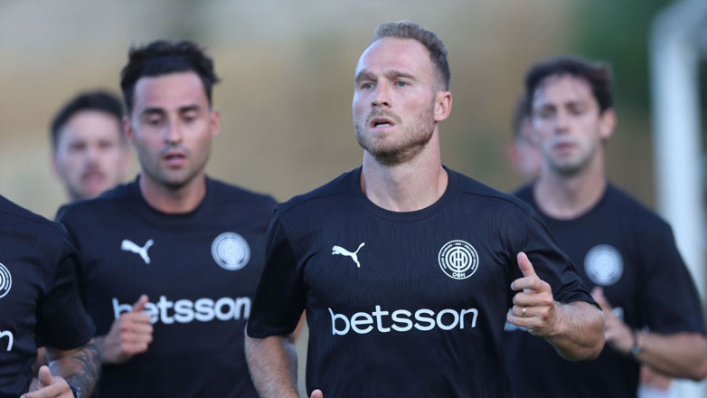 Από τον ΟΦΗ στη Νίζνι ο Γκλάζερ