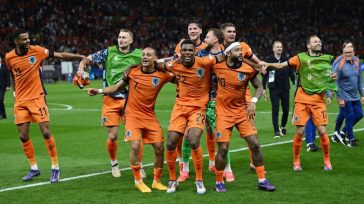 Euro 2024: Το τρένο με την αποστολή της Ολλανδίας μπλόκαρε μεταξύ Βόλφσμπουργκ και Ντόρτμουντ