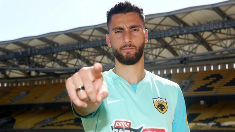 Στρακόσα: «Ήρθα για να γράψουμε ιστορία»