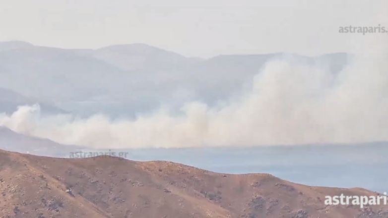 Συναγερμός για αναζωπύρωση στη Χίο – Φωτιά στο Μετόχι Σιδηρούντος