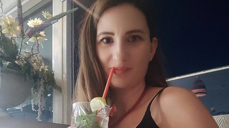 Είναι 8 μηνών έγκυος αλλά ο ΕΦΚΑ την καταχώρησε ως …άντρα