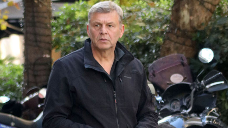 Ο Απόστολος Γκλέτσος εξομολογείται: «Δεν υπάρχει “μια χαρά” όταν παίρνεις 4 – 5 χάπια την ημέρα»