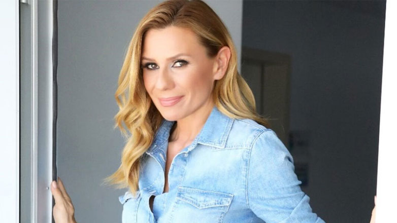 Κατερίνα Καραβάτου: Η αποκάλυψη που έκανε για το τηλεοπτικό της μέλλον – «Δεν θα περιλαμβάνει live εκπομπές»