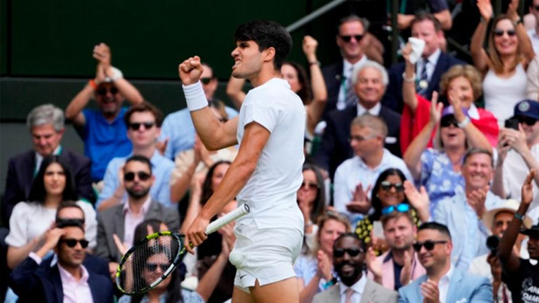 Τένις: O Αλκαράθ νίκησε back to back τον Τζόκοβιτς, πήρε το Γουίμπλεντον κι έγραψε Ιστορία!