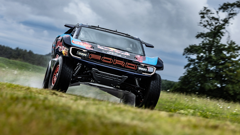 Ford Raptor T1+: Το αγωνιστικό που θα τρέξει στο απαιτητικό Ράλι Ντακάρ