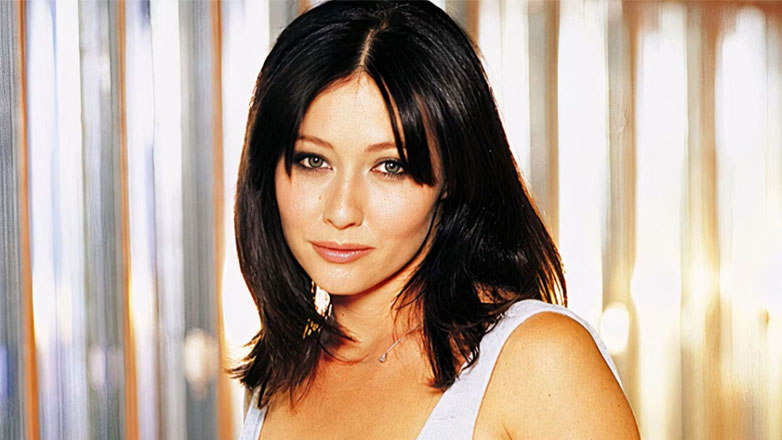 Shannen Doherty: Η πρωταγωνίστρια του Beverly Hills έχασε τη μάχη με τον καρκίνο στα 53 της χρόνια
