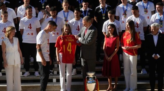 Στο Βασιλικό Παλάτι οι Ισπανοί πρωταθλητές Ευρώπης