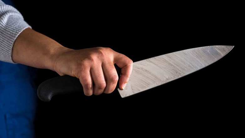 Σοκ στη γιορτή της σαρδέλας – Άγνωστος μαχαίρωσε άνδρα στο κεφάλι