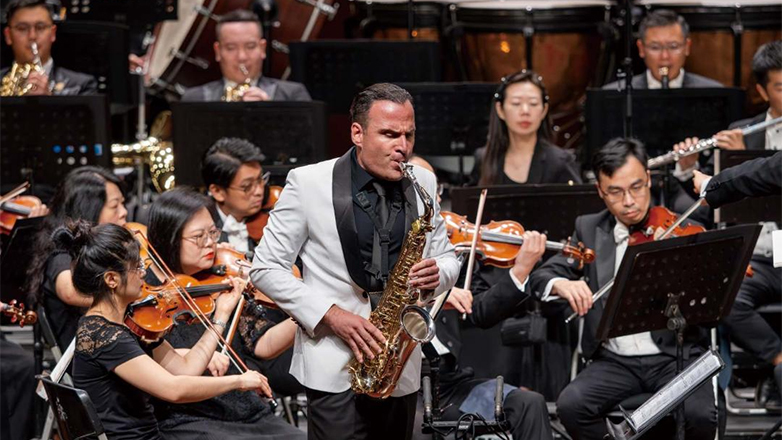 Ενθουσίασε το Κονσέρτο για Σαξόφωνο του Δημήτρη Μαραμή στην Κίνα