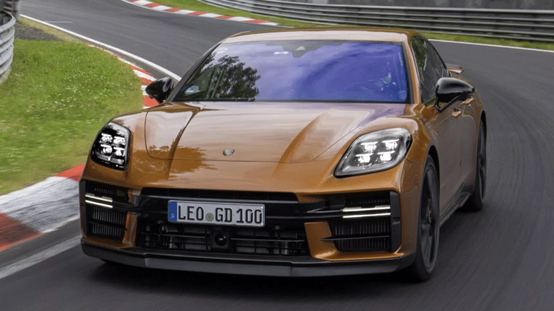 Porsche Panamera: Έγινε το ταχύτερο σεντάν με θερμικό κινητήρα στην «Πράσινη Κόλαση»