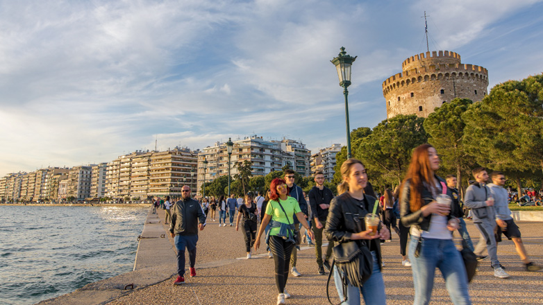 Θεσσαλονίκη: Προωθούνται οι διεργασίες για την κατασκευή του ξύλινου deck στην παλιά παραλία