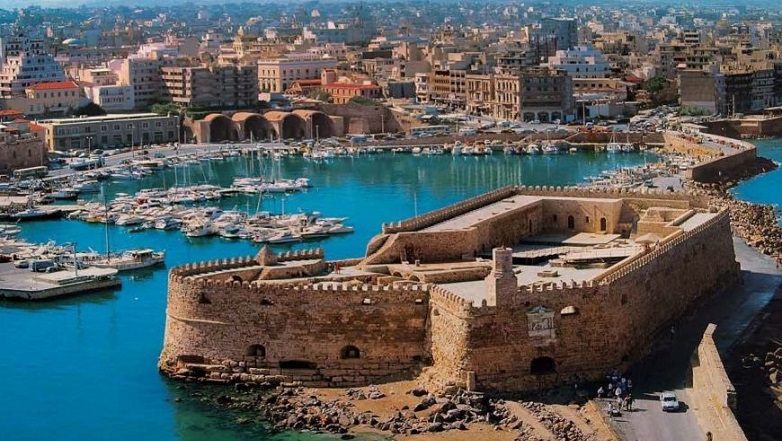 Στη Βουλή η σύμβαση παραχώρησης του λιμανιού του Ηρακλείου στον όμιλο Grimaldi