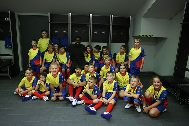 Η Μαγική Εμπειρία του Πέτρου στο UEFA EURO 2024™ με το Lidl Kids Team Ελλάδος