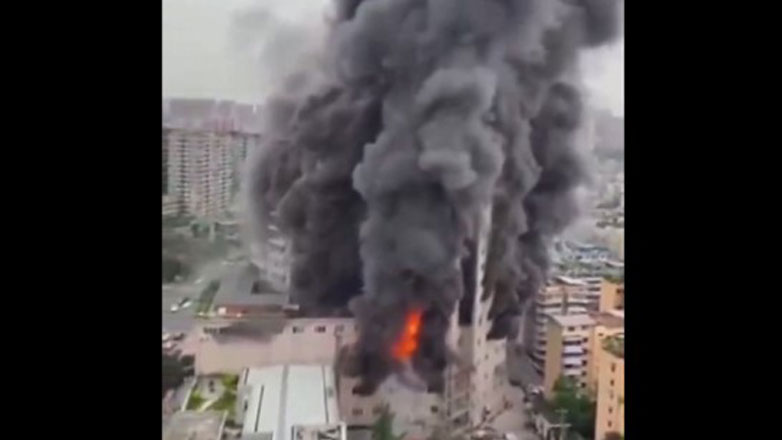 Τουλάχιστον οκτώ νεκροί στην Κίνα από πυρκαγιά