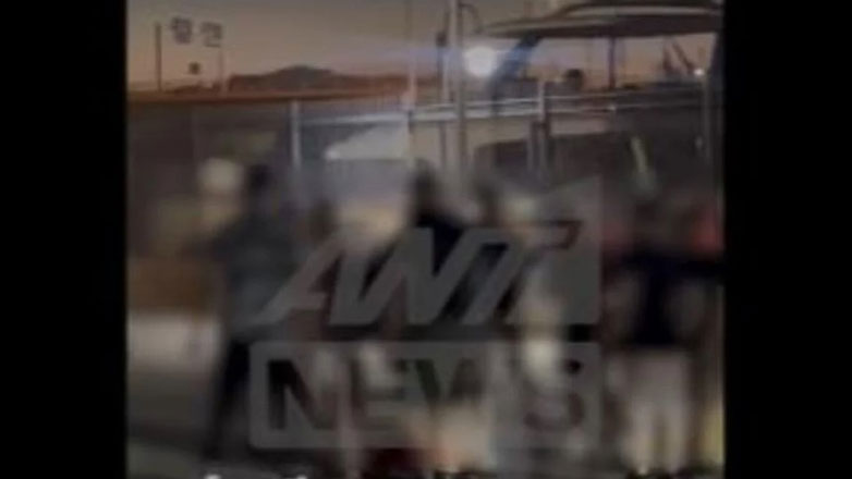 Βίντεο σοκ με τη στιγμή που η 16χρονη μαχαιρώνει τη 19χρονη στον Πειραιά