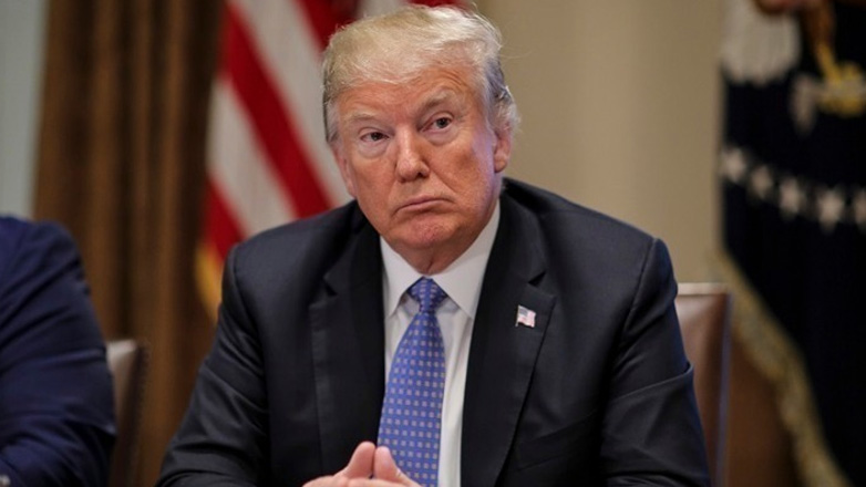 Ο Τραμπ εξετάζει το ενδεχόμενο να αναθέσει στον τραπεζίτη Ντάιμον το υπουργείο Οικονομικών