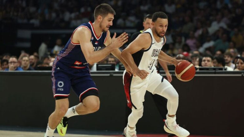 Παρίσι 2024: «Τρομάζουν» στα φιλικά οι ΗΠΑ, διέλυσαν με 105-79 τη Σερβία