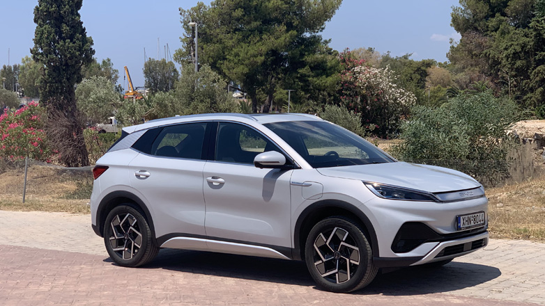 BYD Atto 3: Το συμπαγές SUV με τις πρωτοποριακές τεχνολογίες μπορεί να μην προκαλεί, όμως δεν περνάει απαρατήρητο