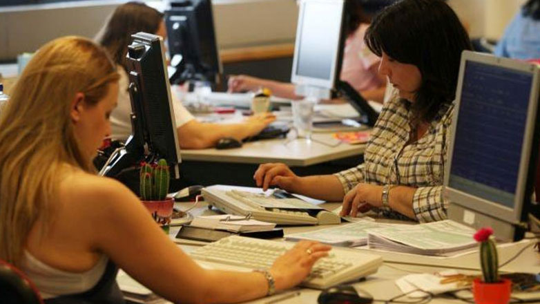 Εξαήμερη εργασία: Αίτηση από 690 επιχειρήσεις