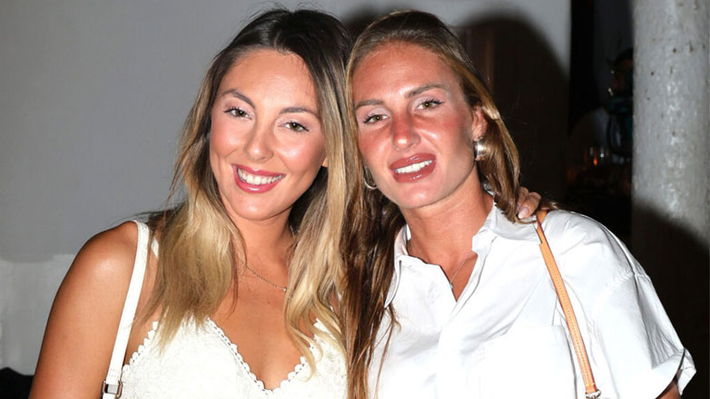 Κατερίνα Δαλάκα – Ματίνα Ζάρα: Ξέγνοιαστες στιγμές στη Μύκονο