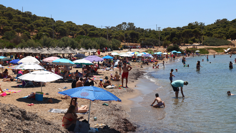 Η πιο ζεστή μέρα του καύσωνα – Στους 43 βαθμούς η θερμοκρασία