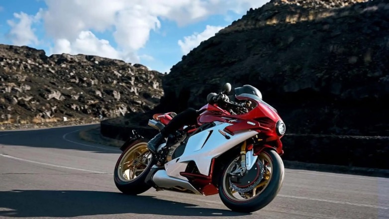 MV Agusta Superveloce 1000 Serie Oro: έτοιμη για το μικρό κοινό της