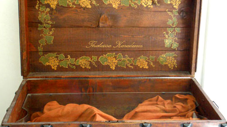 Άρπαξαν μπαούλο με κοσμήματα αξίας 100.000 ευρώ από 94χρονη – Ταυτοποιήθηκαν οι δύο δράστες