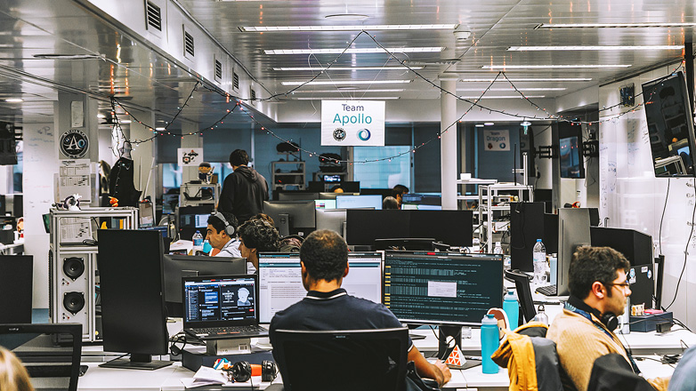 Το BMW Group ενισχύει το Eclipse Foundation