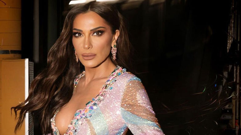 Δέσποινα Βανδή: Κύμα υποστήριξης στο Twitter για την κίνησή της να μην πραγματοποιηθεί η συναυλία στην Τουρκία