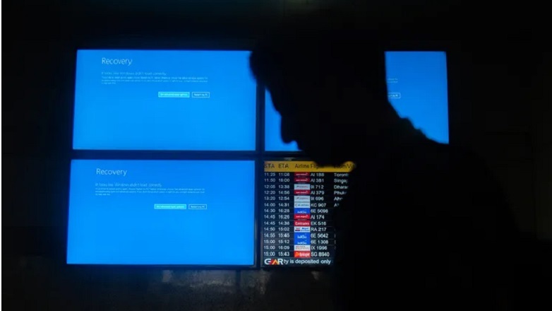 Ψηφιακό «μπλακ άουτ»: Eβδομάδες θα χρειαστούν για να ανακάμψουν πλήρως τα συστήματα