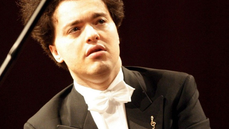 Ο πιανίστας Γεβγκένι Κίσιν χαρακτηρίστηκε από τις ρωσικές αρχές «ξένος πράκτορας»