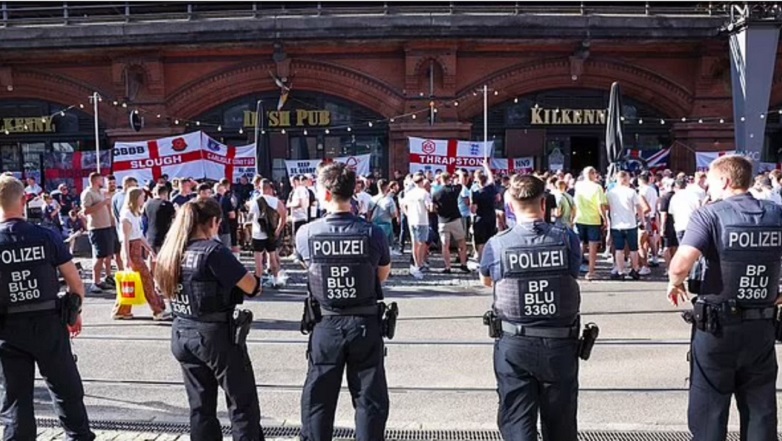 «Οι Γερμανοί απέτρεψαν χτύπημα του ISIS πριν τον τελικό του Euro» γράφει η Sun