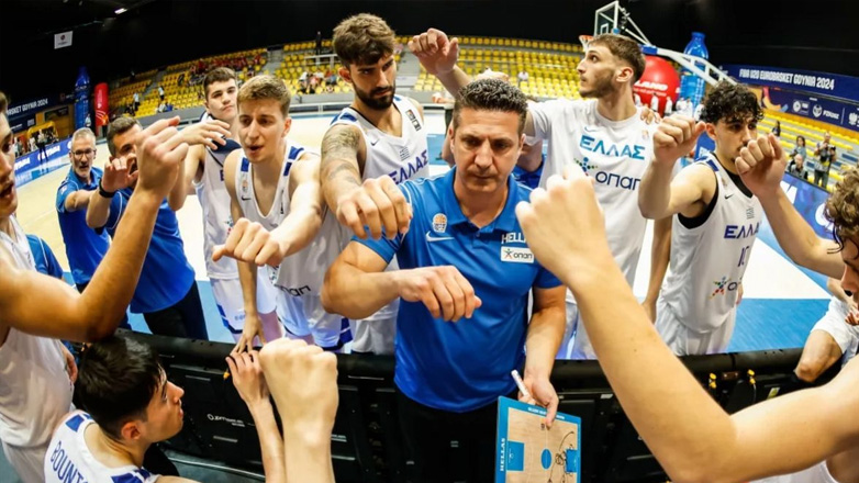 Ο Παπαδόπουλος για τον θρίαμβο της Εθνικής Νέων: «Τα παιδιά αξίζουν αυτό το μετάλλιο»