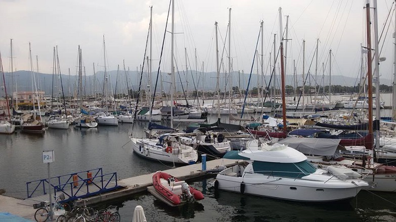 Θρίλερ στο Μεσολόγγι: Σορός άνδρα σε προχωρημένη σήψη εντοπίστηκε σε θαλαμηγό