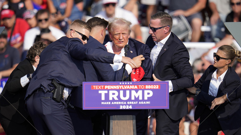 Τραμπ: Δεν έλαβα καμία προειδοποίηση από τη Μυστική Υπηρεσία για τον ένοπλο που επιχείρησε να με δολοφονήσει