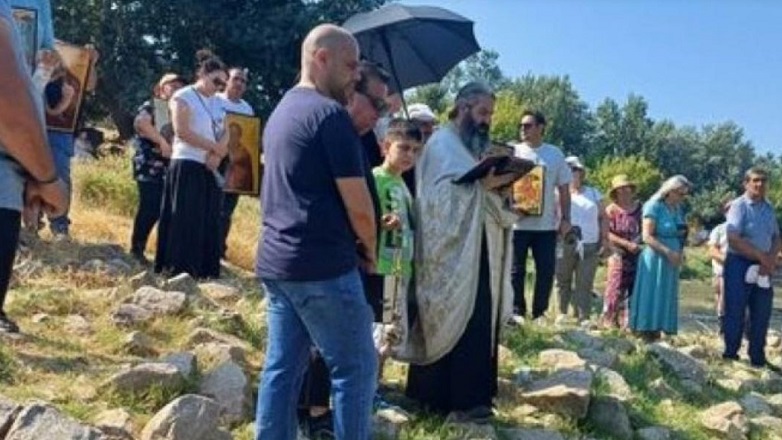 Δέηση για να βρέξει έκαναν στη Νέα Ζίχνη Σερρών