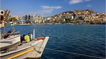 Εργάτες αλιευτικού παρίσταναν τους …καπεταναίους και διέλυσαν σκάφος
