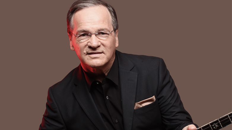 Ο Χρήστος Νικολόπουλος στη Σύρο