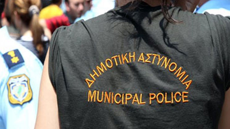 Κύκλωμα εκβιαστών: «Ξηλώθηκε» η ηγεσία της Δημοτικής Αστυνομίας
