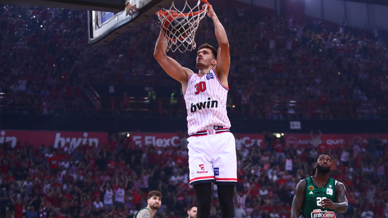 Κατηγορηματική διάψευση του Ραζνάτοβιτς για Πετρούσεφ και Ερυθρό Αστέρα!