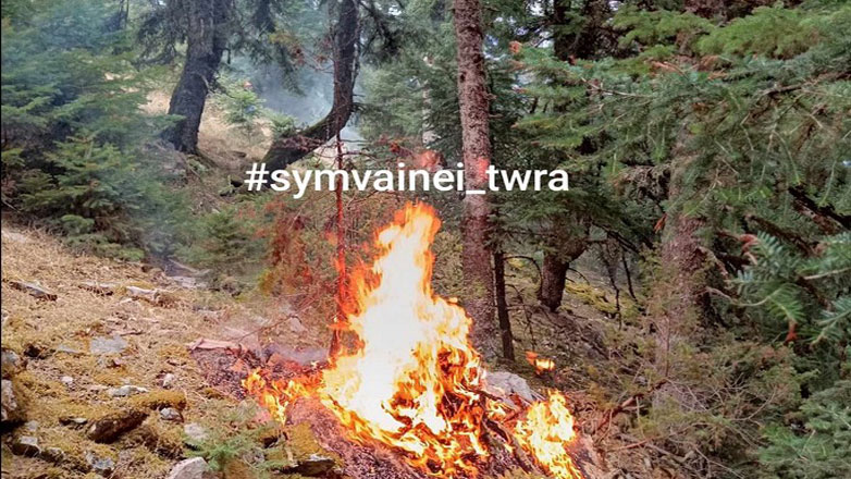 Έντονη βροχόπτωση στα Δολιανά Ευρυτανίας και φωτιά από κεραυνό στο Κλαυσί