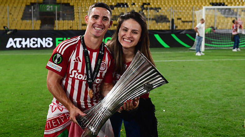 Ο Ποντένσε ενημέρωσε τη Γουλβς ότι επιθυμεί να επιστρέψει στον Ολυμπιακό