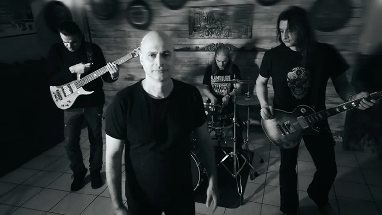 «Σπασμένη Κιθάρα»: Το νέο τραγούδι του Κώστα Μυλώση